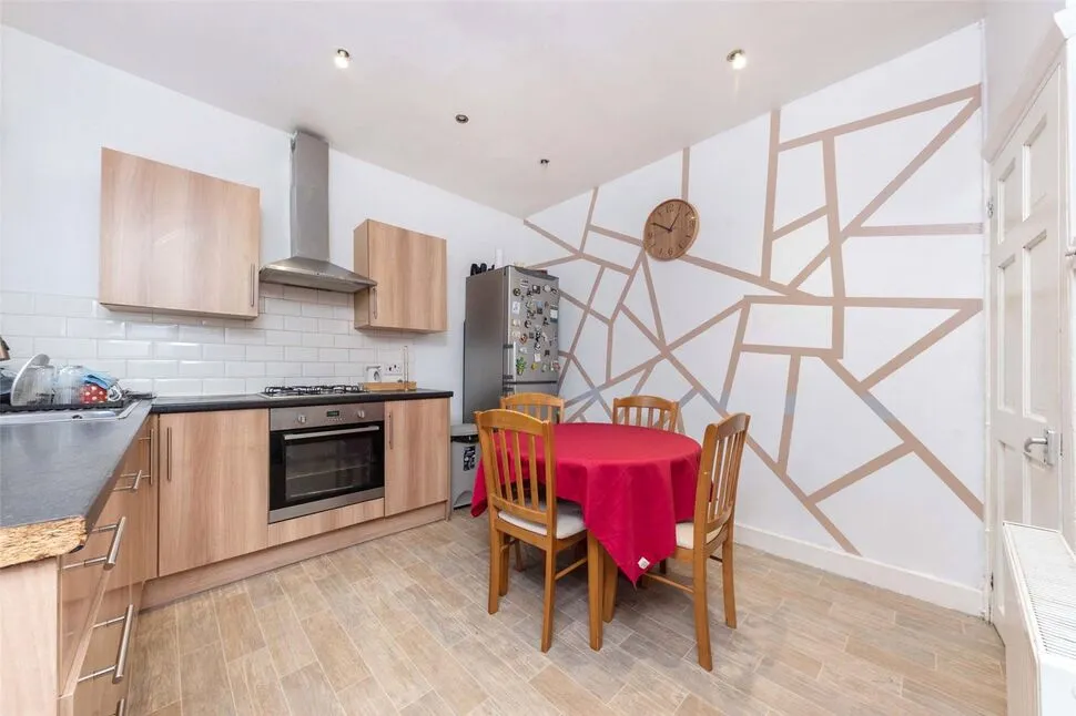 Meath Road, Stratford, E15, photo 4