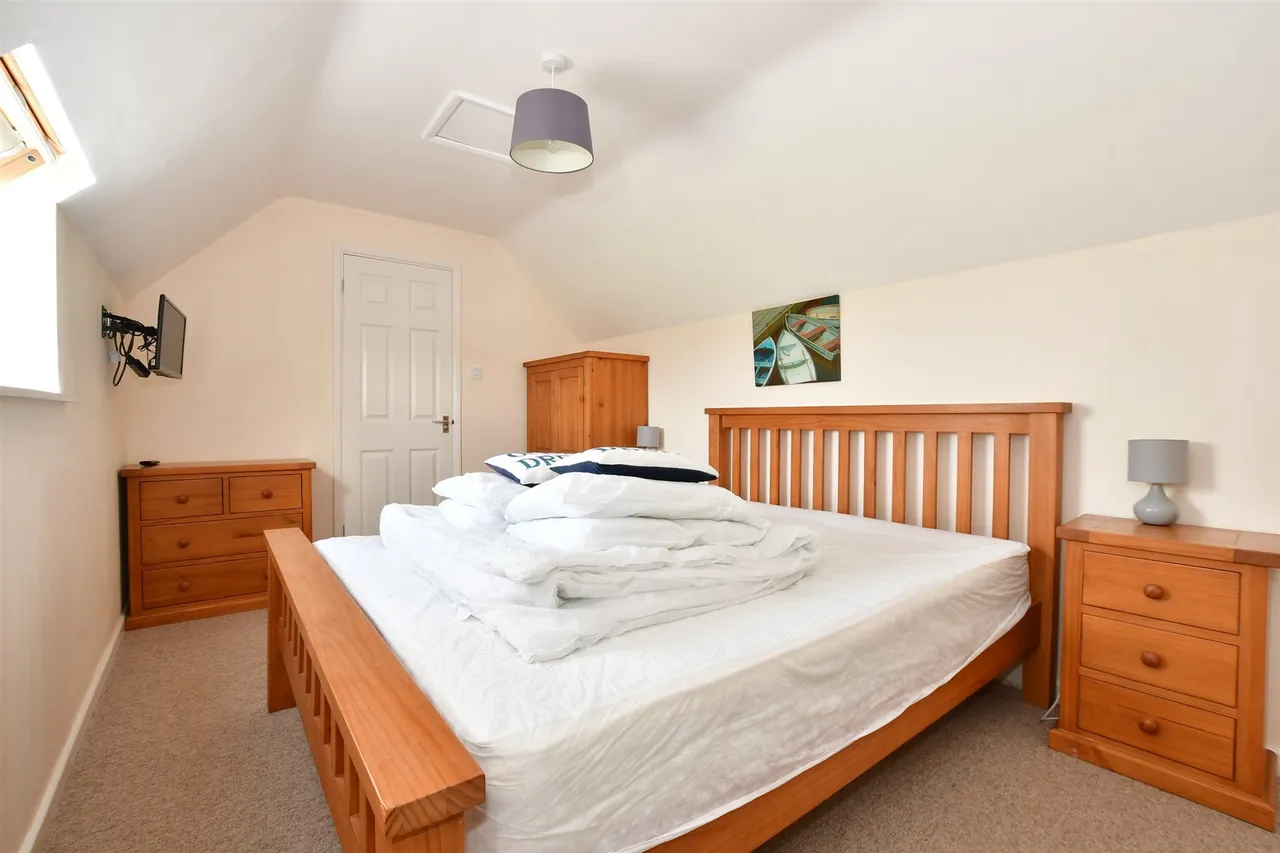 Salterns Village, Seaview, PO34, photo 6