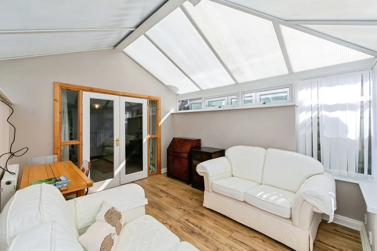 Companions Close, Wickersley, Rotherham, South Yorkshire, S66, photo 3
