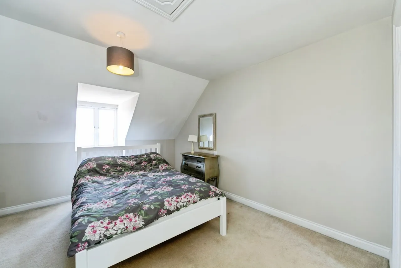 Companions Close, Wickersley, Rotherham, South Yorkshire, S66, photo 11