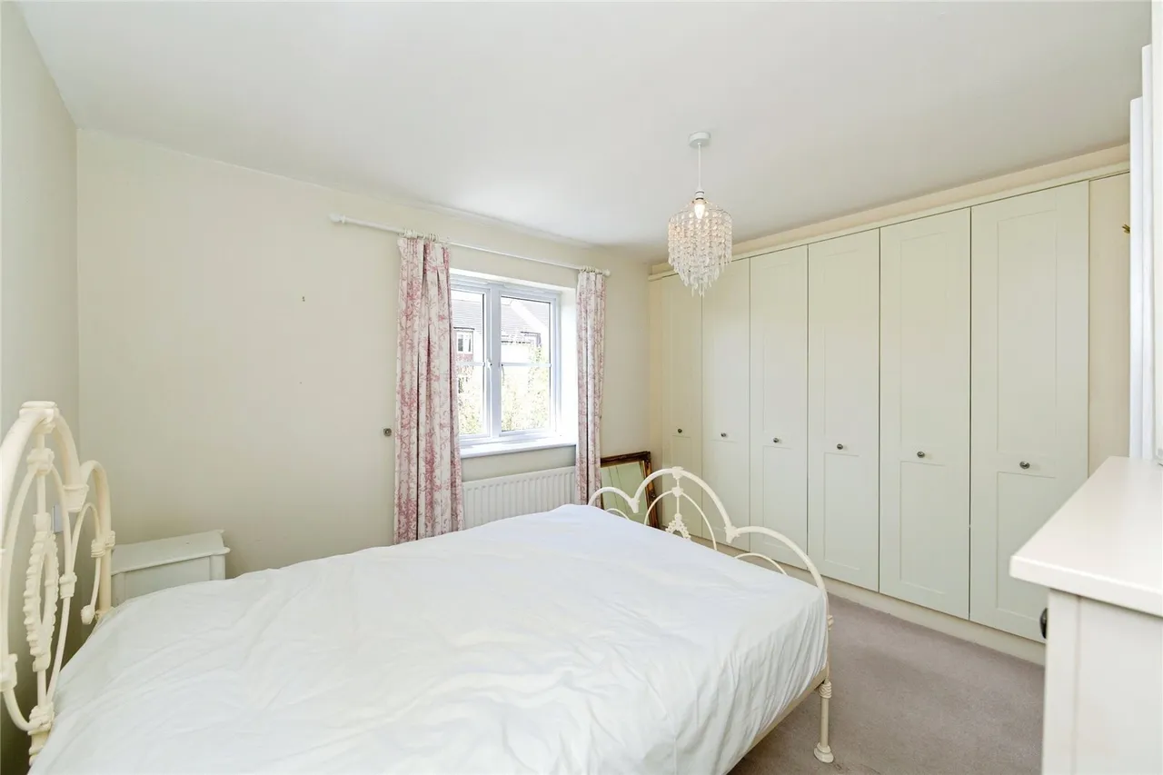 Companions Close, Wickersley, Rotherham, South Yorkshire, S66, photo 19