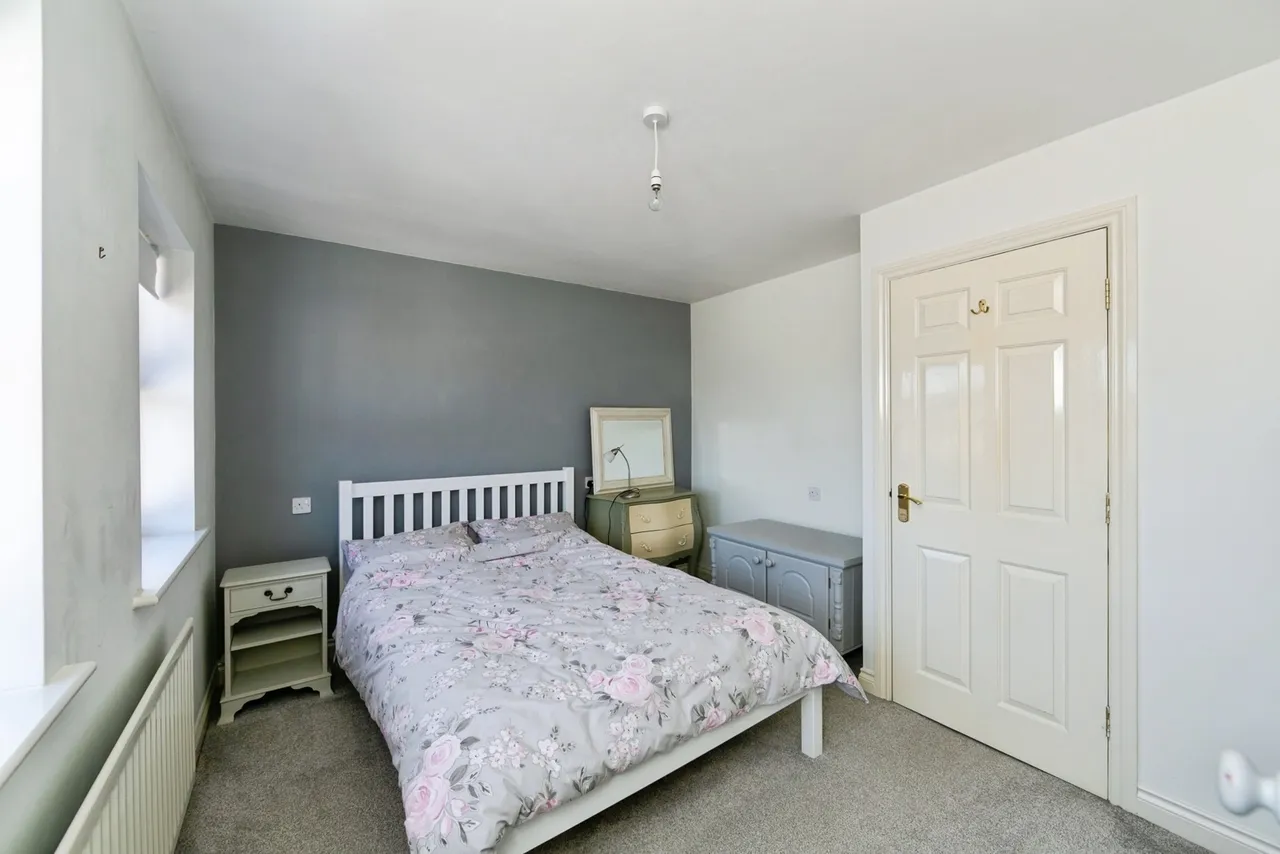 Companions Close, Wickersley, Rotherham, South Yorkshire, S66, photo 14