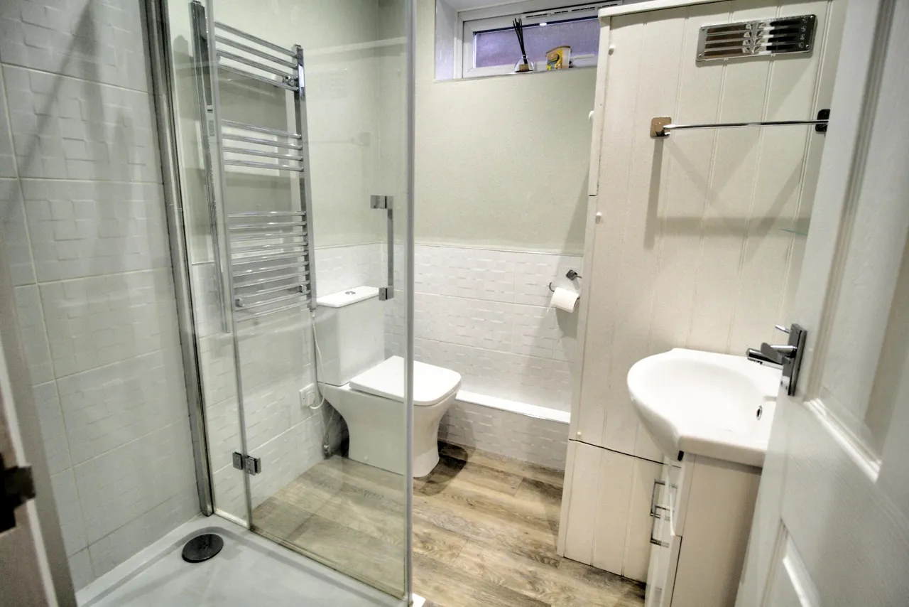 The Drive, Tonbridge, TN9, photo 3