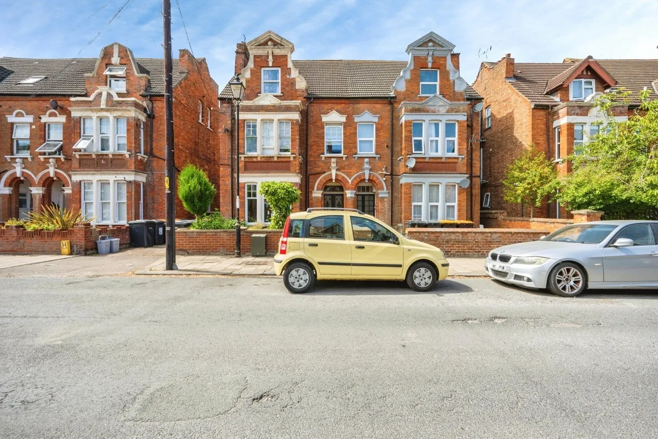 house for sale — St. Michaels Road, Bedford, Bedfordshire, MK40