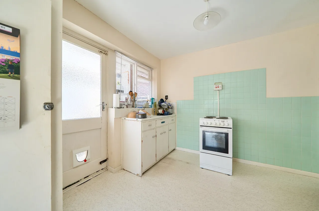 Winton Avenue, Saltdean, BN2, photo 10