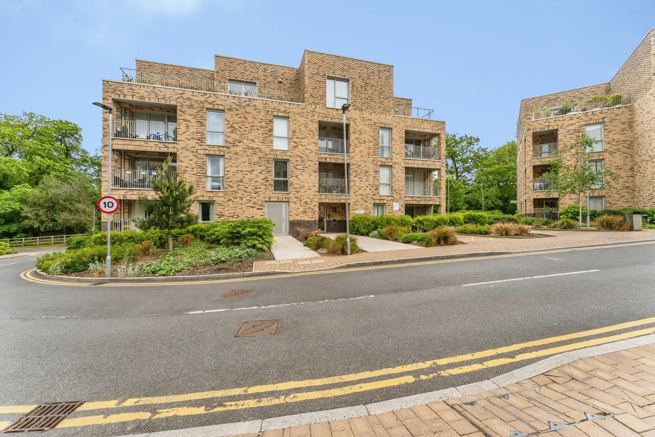 Cornforth Lane, London, NW7, photo 16