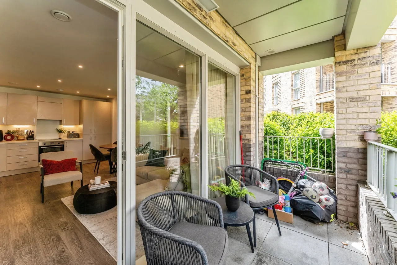Cornforth Lane, London, NW7, photo 7