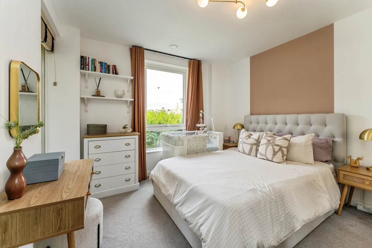 Cornforth Lane, London, NW7, photo 12
