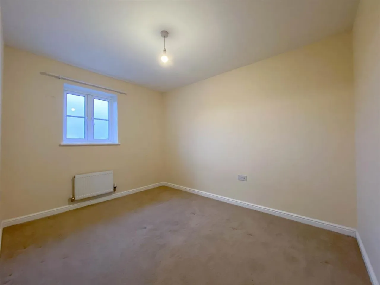 Cromwell Close, Newtown, GL13, photo 9