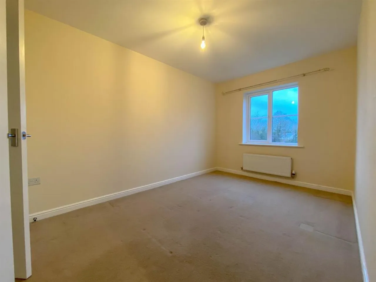 Cromwell Close, Newtown, GL13, photo 6