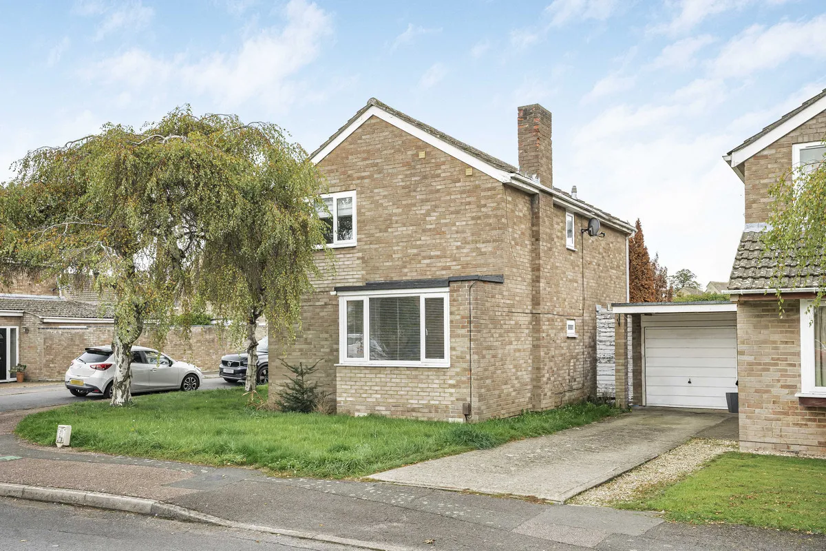 3 bed house for sale, Manor Way, Kidlington