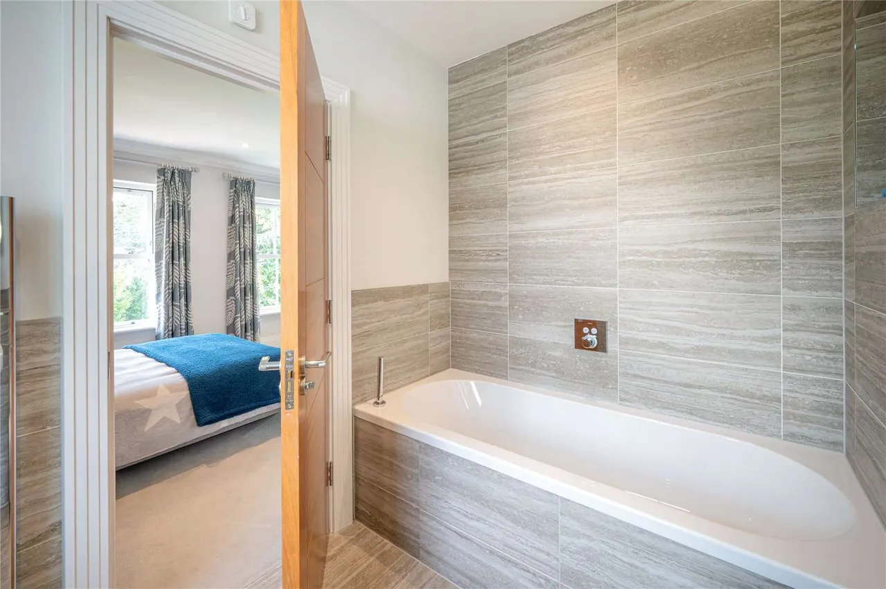 Normanstead, Henley-on-Thames, RG9, photo 20