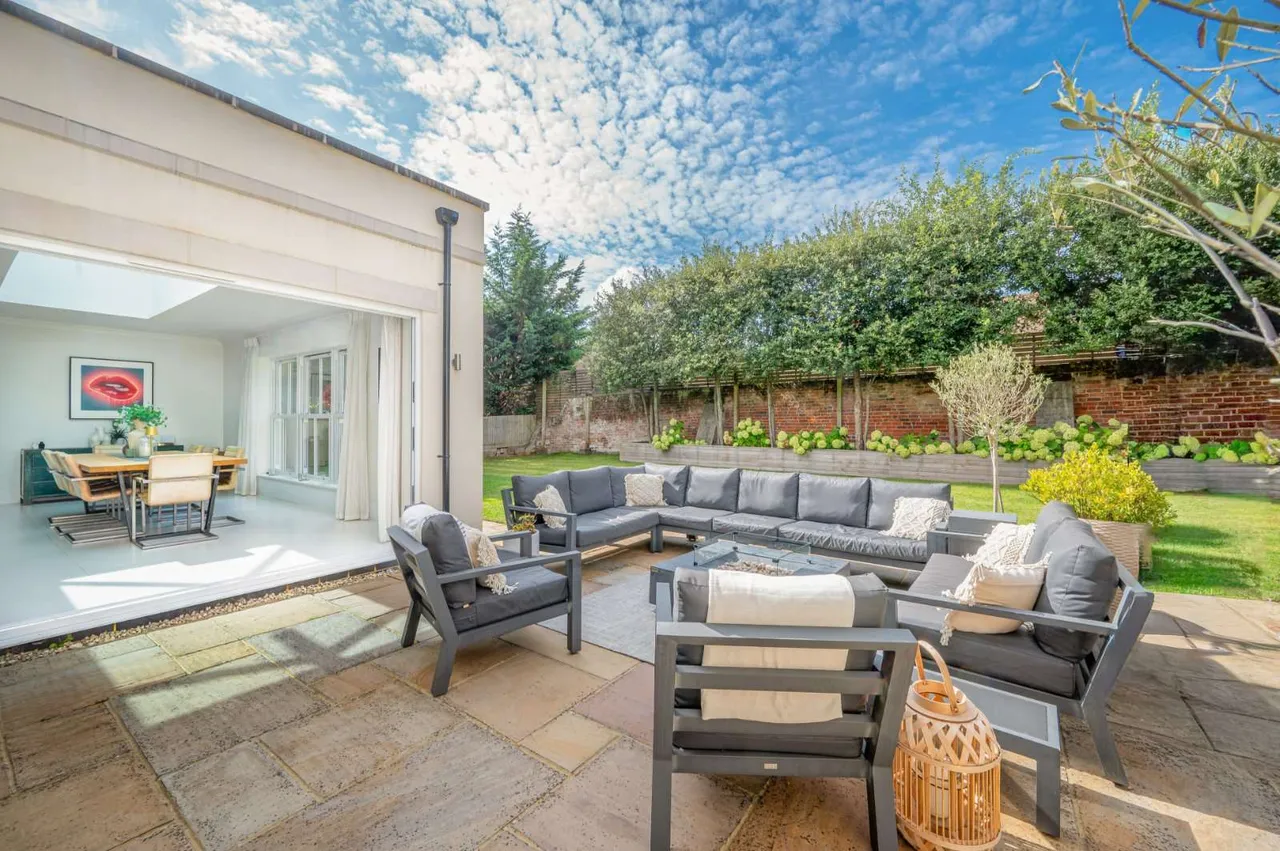 Normanstead, Henley-on-Thames, RG9, photo 26