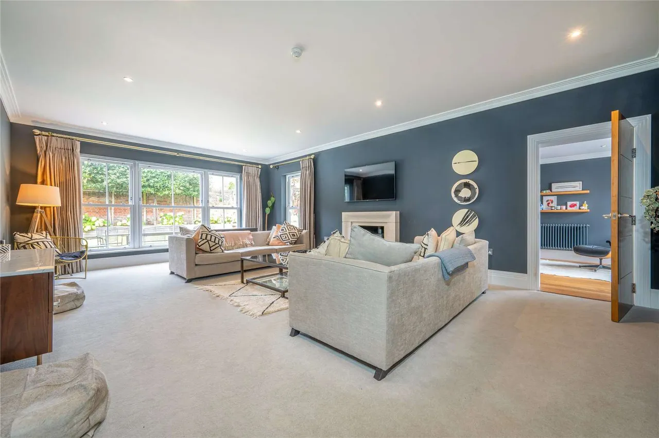 Normanstead, Henley-on-Thames, RG9, photo 5