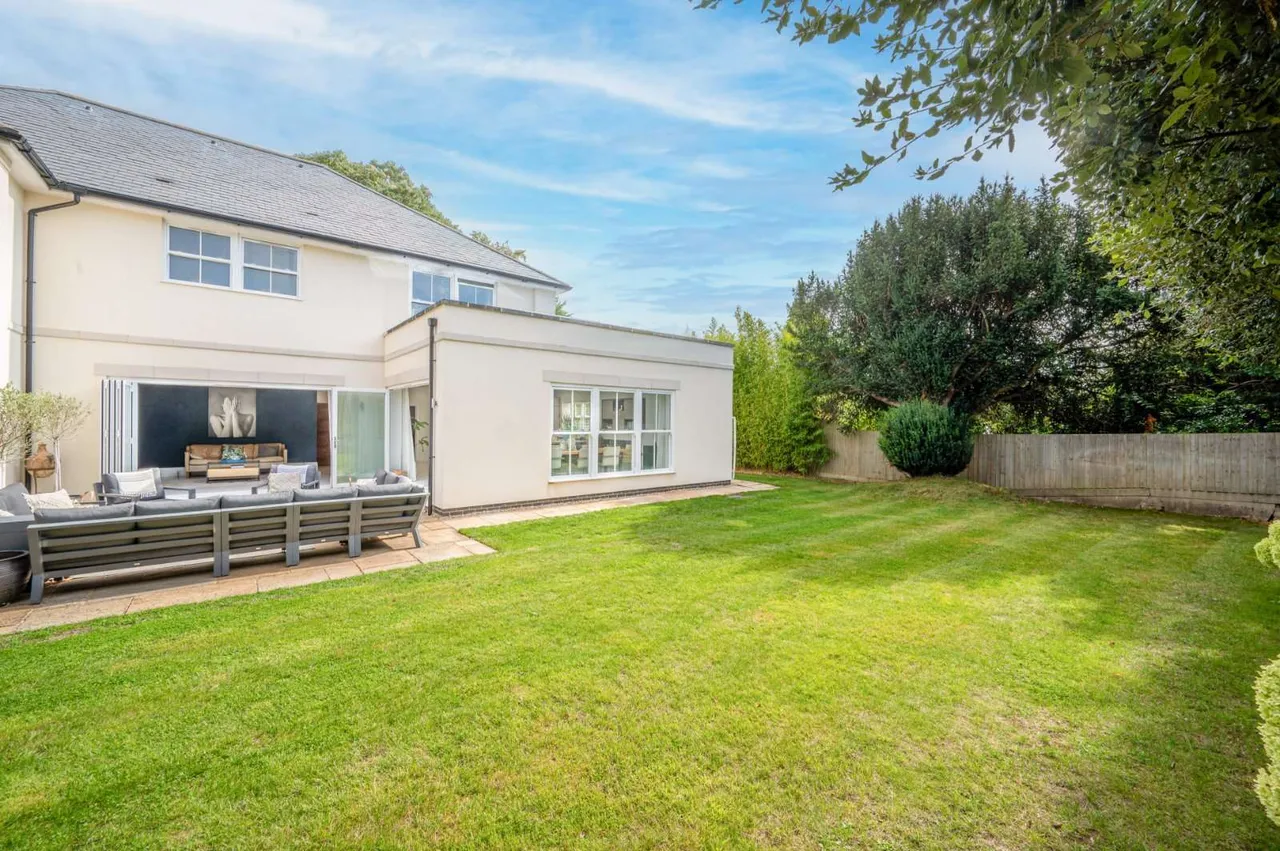 Normanstead, Henley-on-Thames, RG9, photo 25