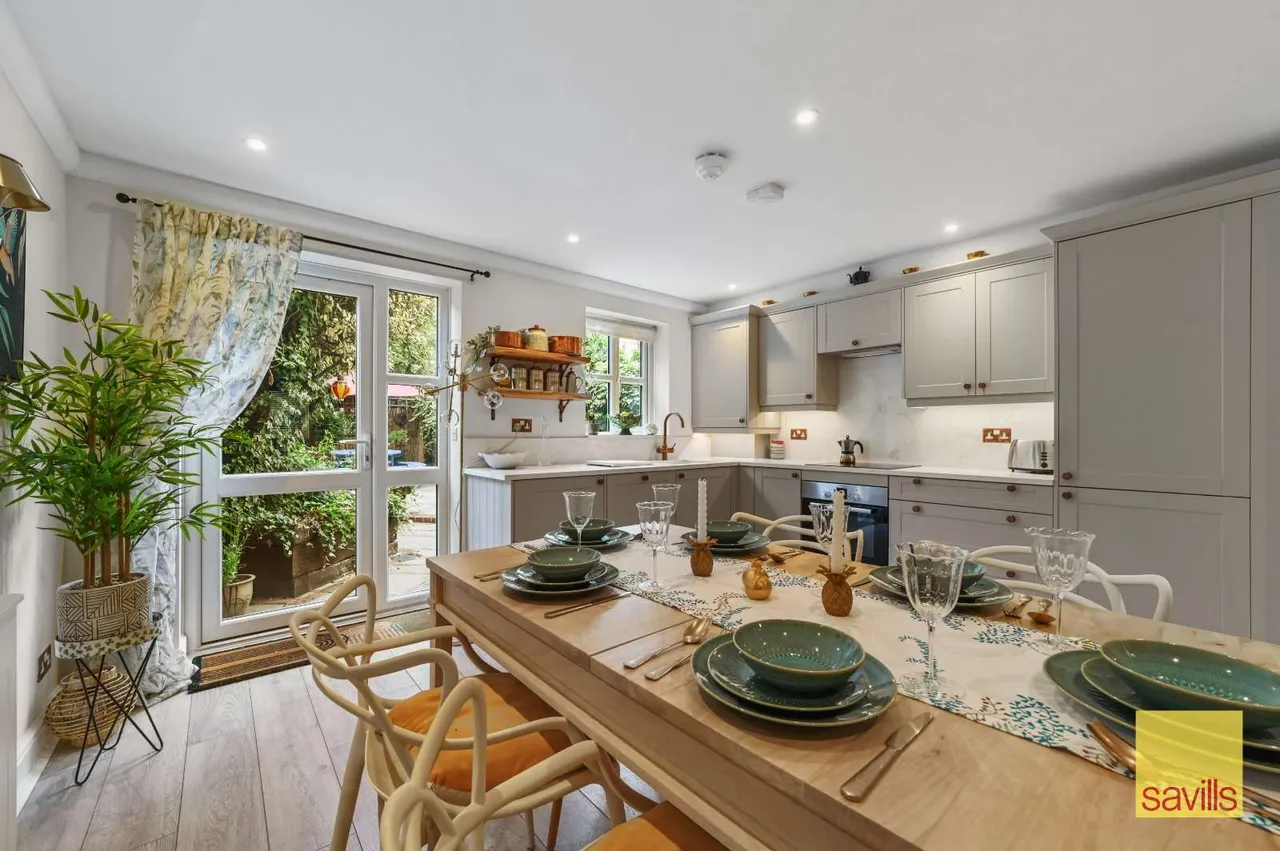 4 bed house for sale — Plough Way, Rotherhithe, London, SE16 7FN