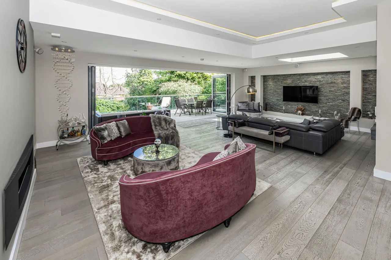 The Ridings, Ealing, W5, photo 3