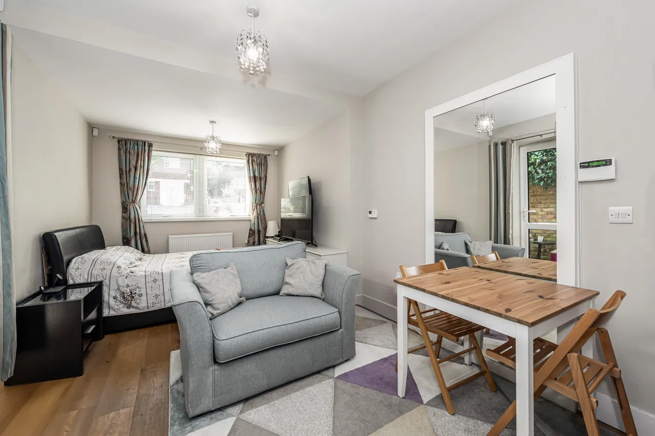 The Ridings, Ealing, W5, photo 16