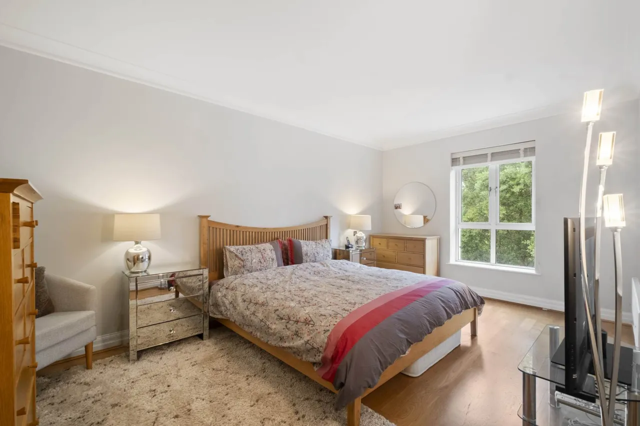 Sandalwood Mansions, Kensington Green, W8 5UR, photo 3