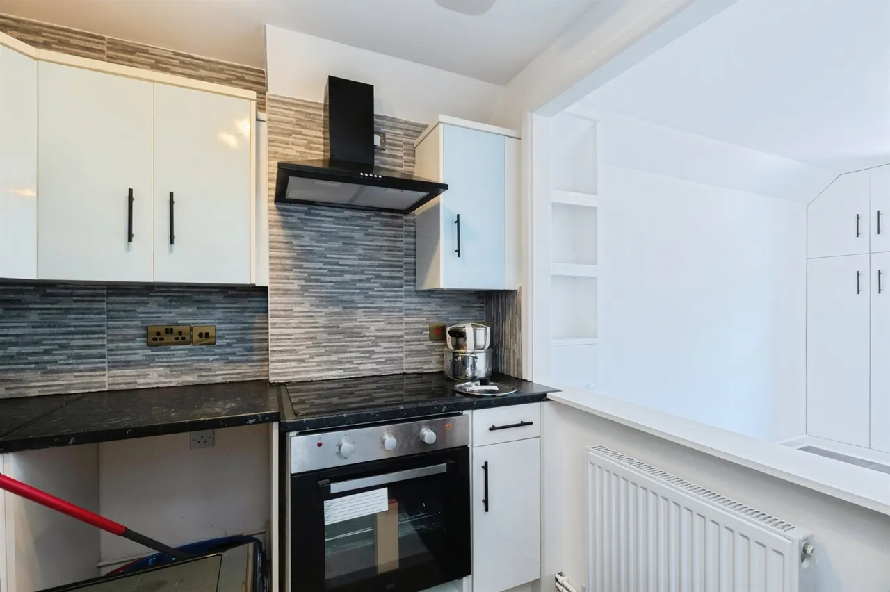 Crescent Road, Bournemouth, BH2, photo 4