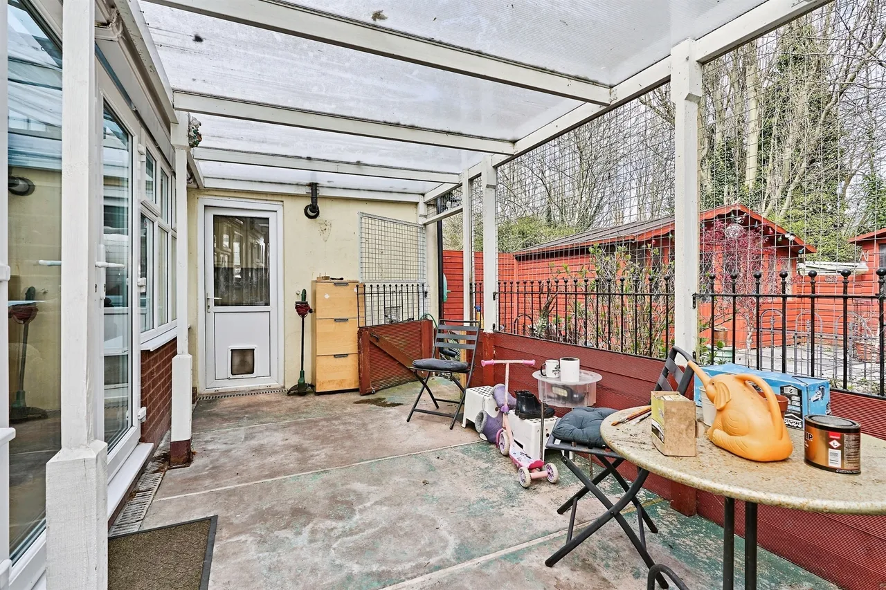Burns Road, Wednesbury, WS10, photo 20