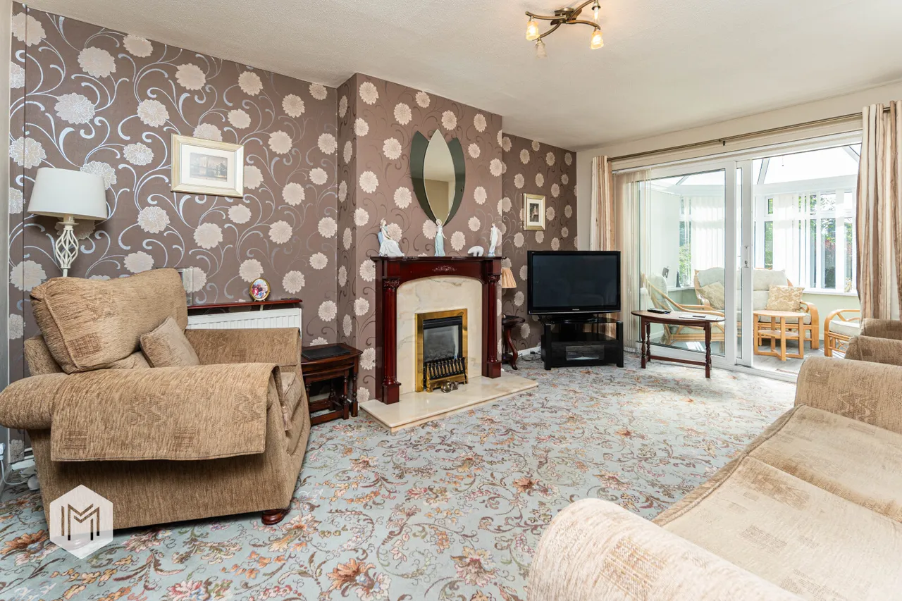 Moorside Road, Tottington, Bury, BL8 3HR, photo 2