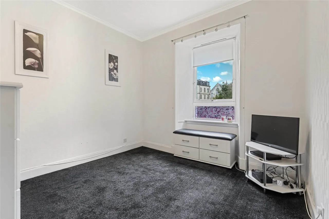 Newton Street, Greenock, Inverclyde, PA16, photo 9