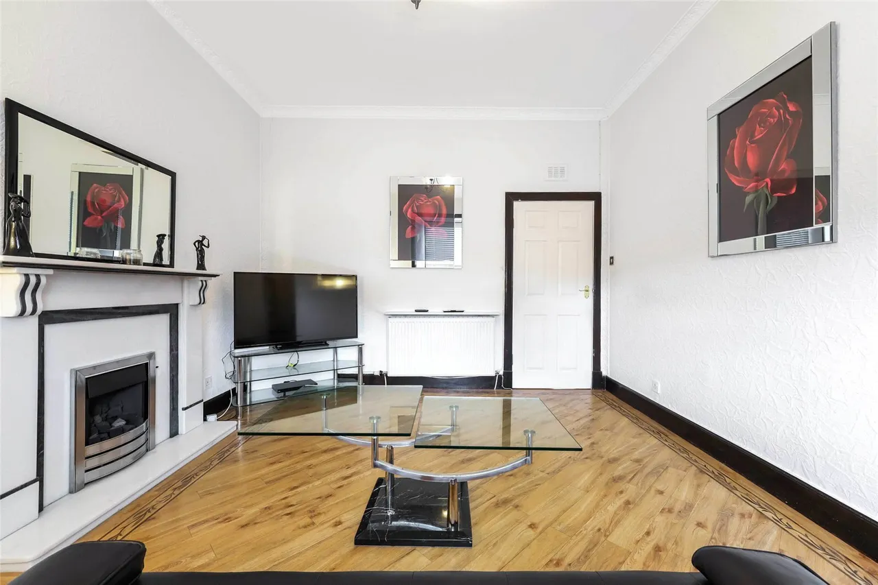 Newton Street, Greenock, Inverclyde, PA16, photo 3