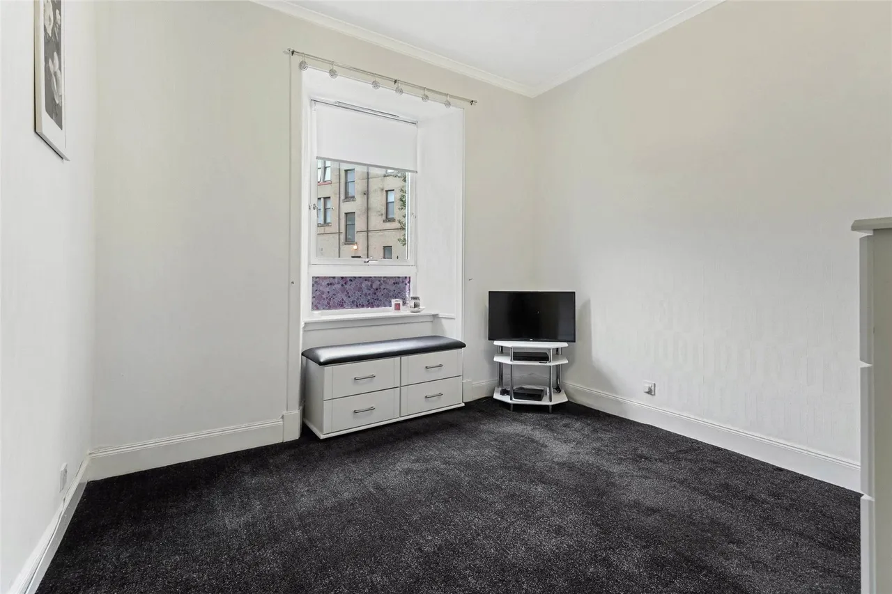 Newton Street, Greenock, Inverclyde, PA16, photo 10