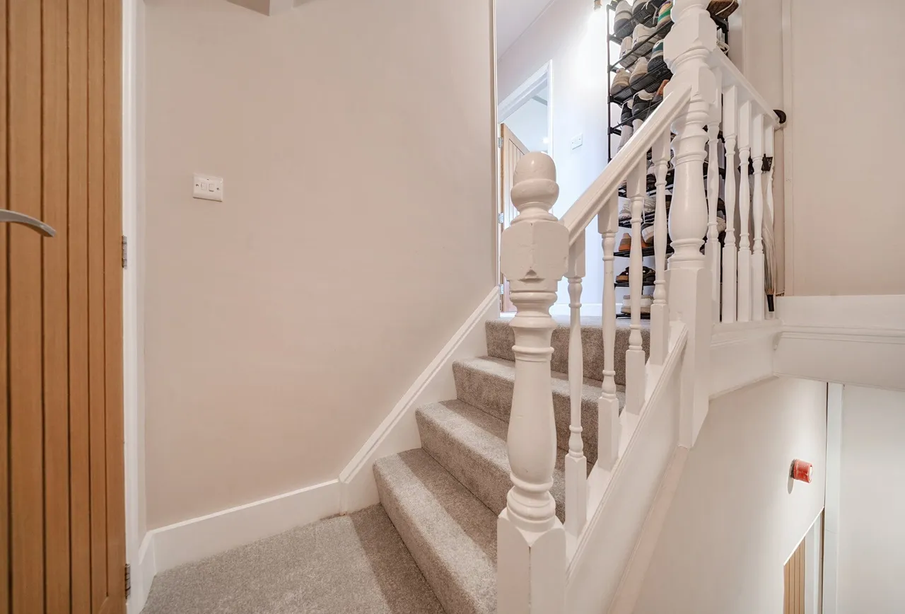 Bath Road, Somerset, Arnos Vale, BS4 3EZ, photo 2