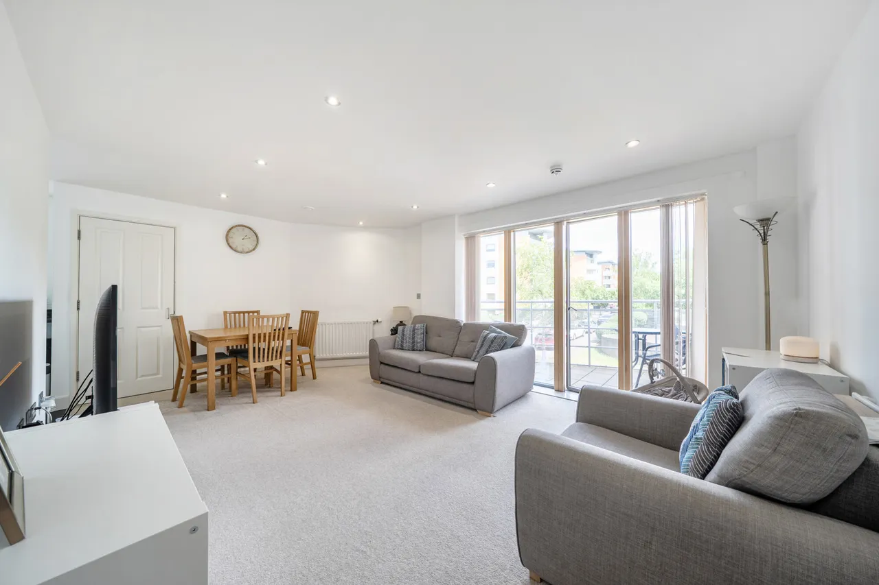 Apple Grove, Harrow, HA2, photo 2
