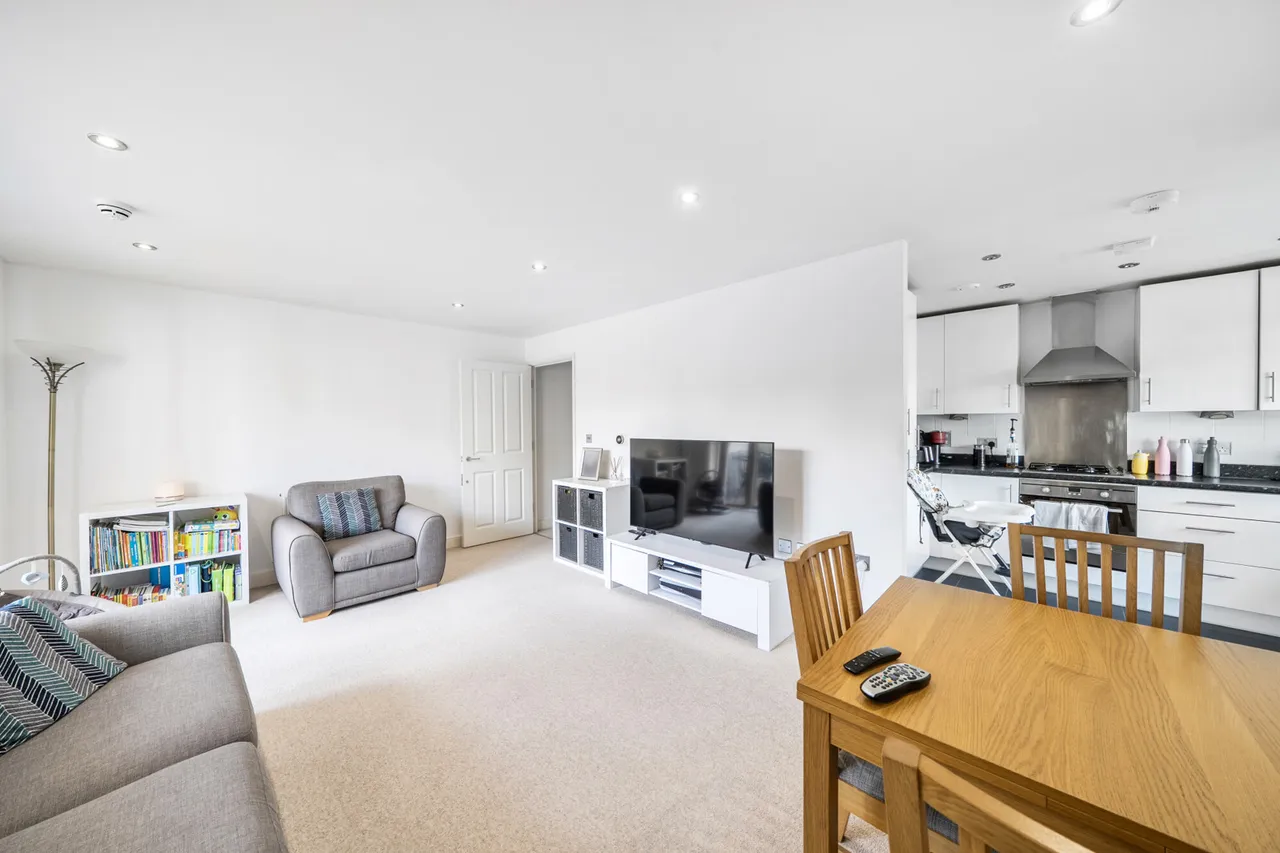 Apple Grove, Harrow, HA2, photo 12