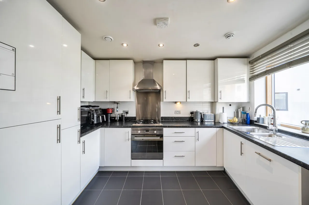 Apple Grove, Harrow, HA2, photo 5