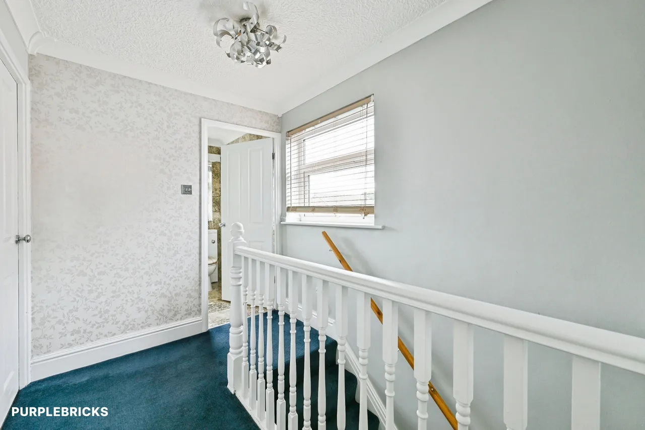 Manly Close, Nottingham, NG5, photo 18