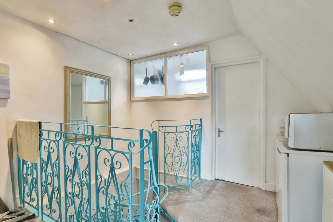 Wimborne Road, Bournemouth, BH2, photo 11