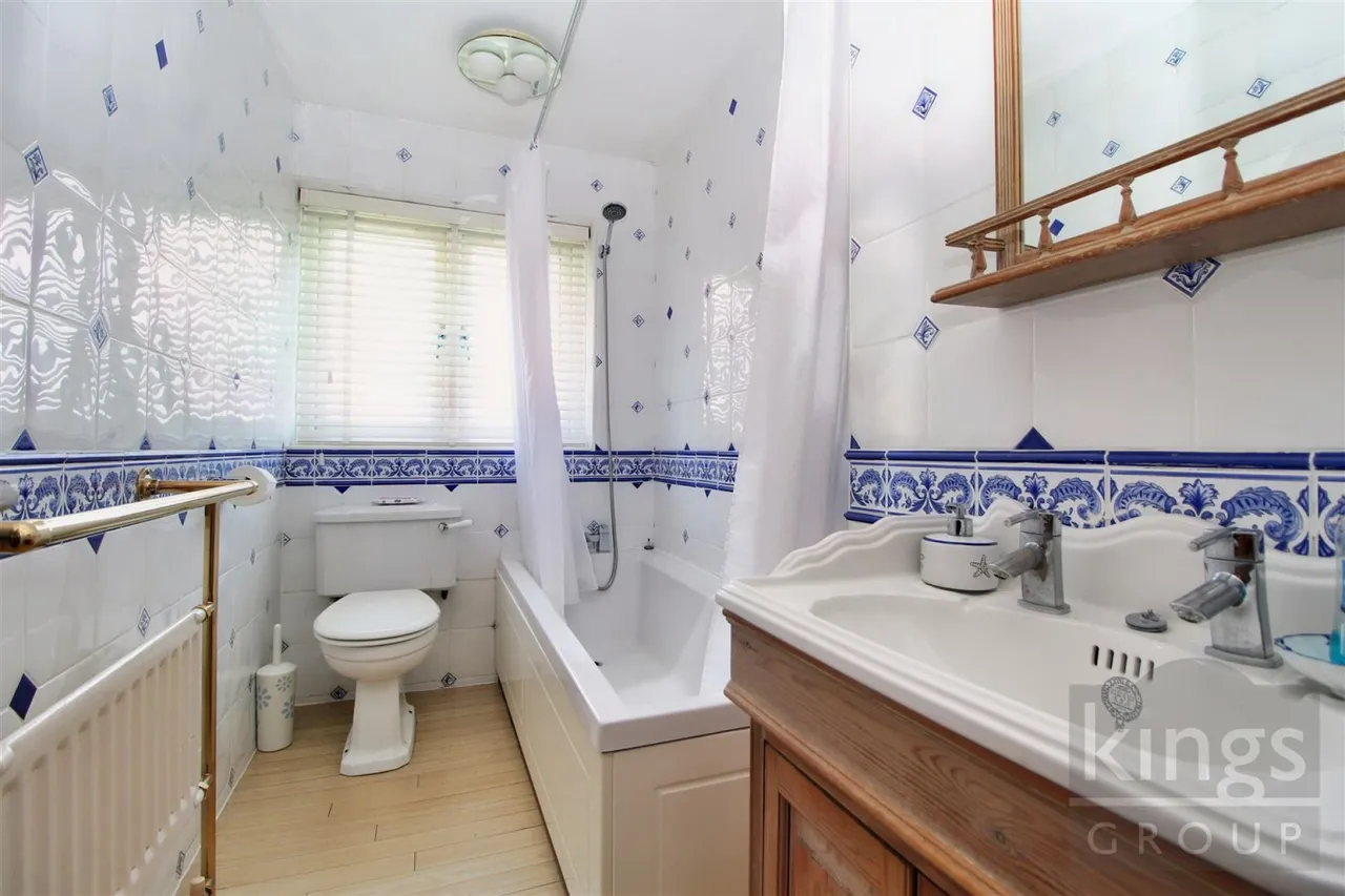 Oxford Close, Cheshunt, photo 10
