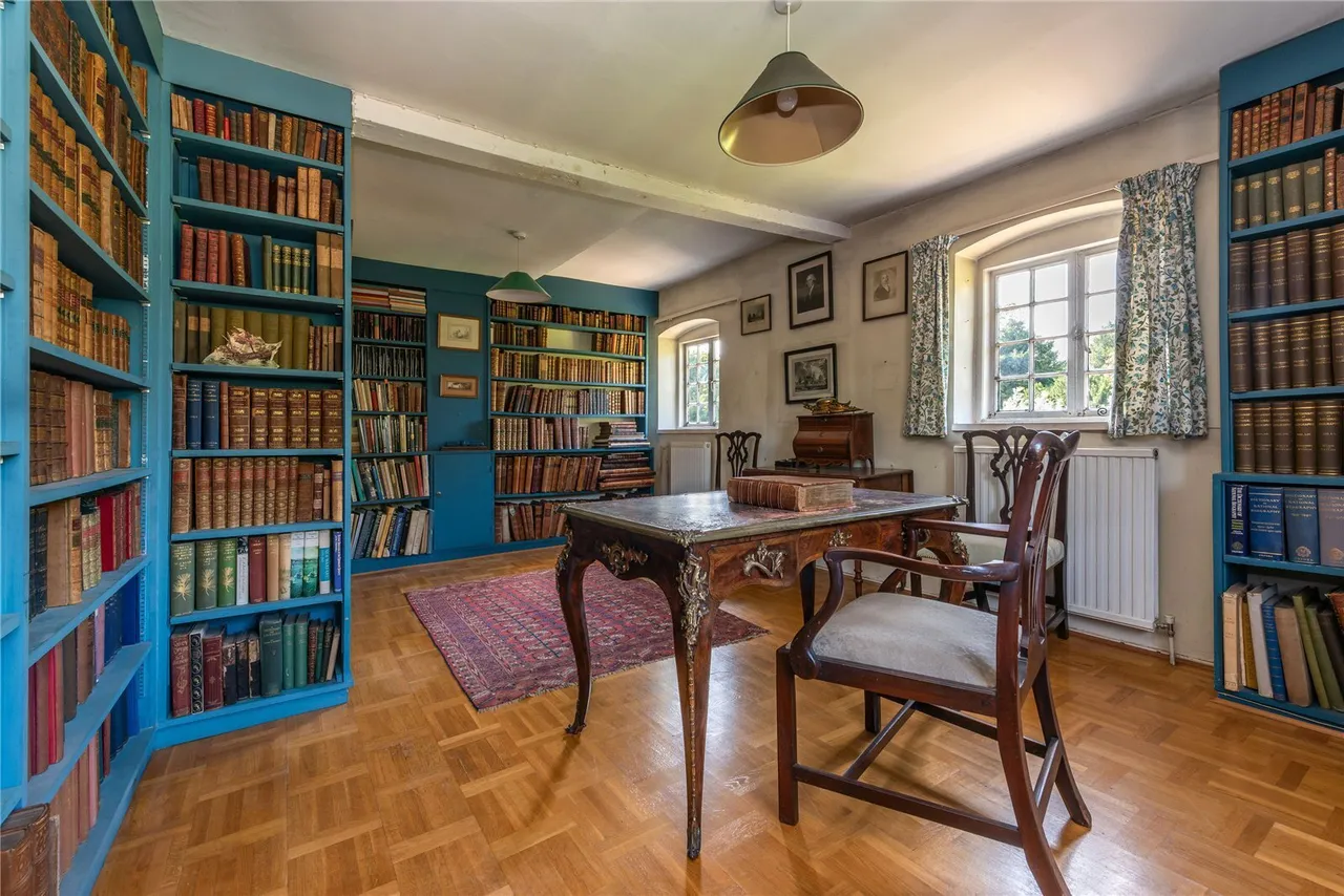 Pixham Lane, Pixham, RH4, photo 17