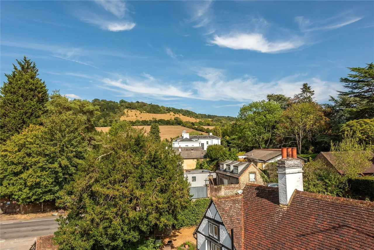 Pixham Lane, Pixham, RH4, photo 18