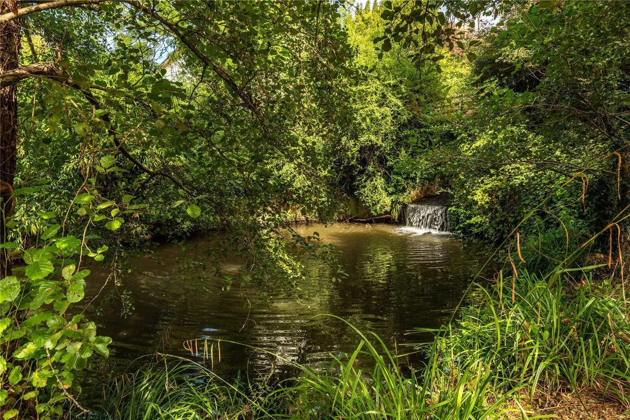 Pixham Lane, Pixham, RH4, photo 10