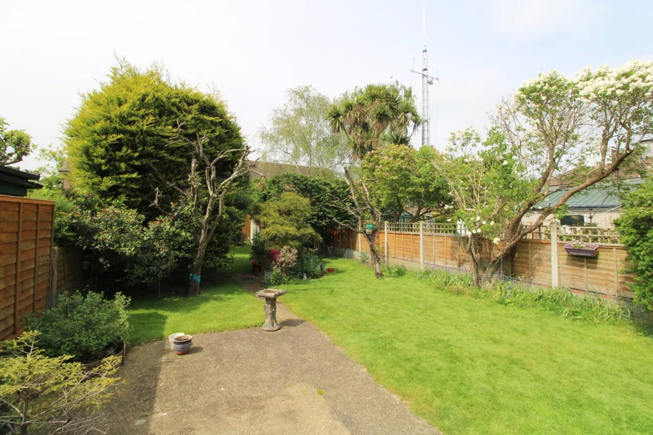 St. Margarets Avenue, Ashford, photo 17