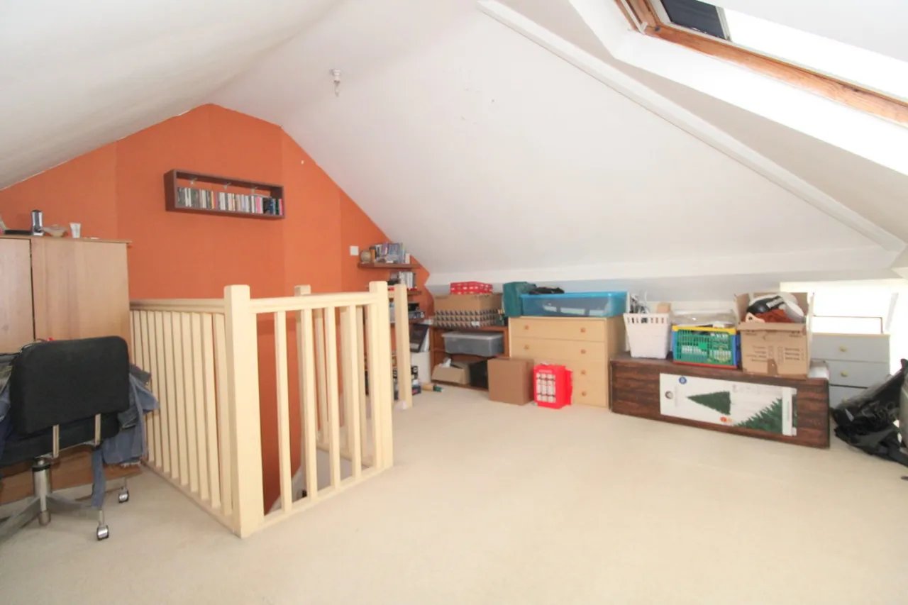 St. Margarets Avenue, Ashford, photo 10