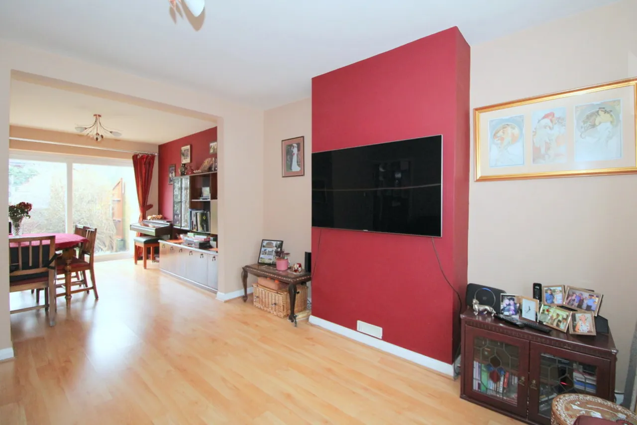 St. Margarets Avenue, Ashford, photo 4