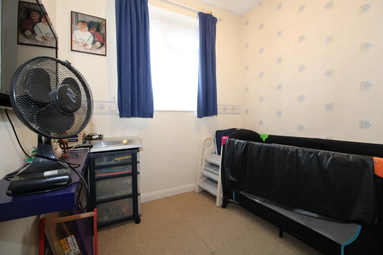 St. Margarets Avenue, Ashford, photo 11