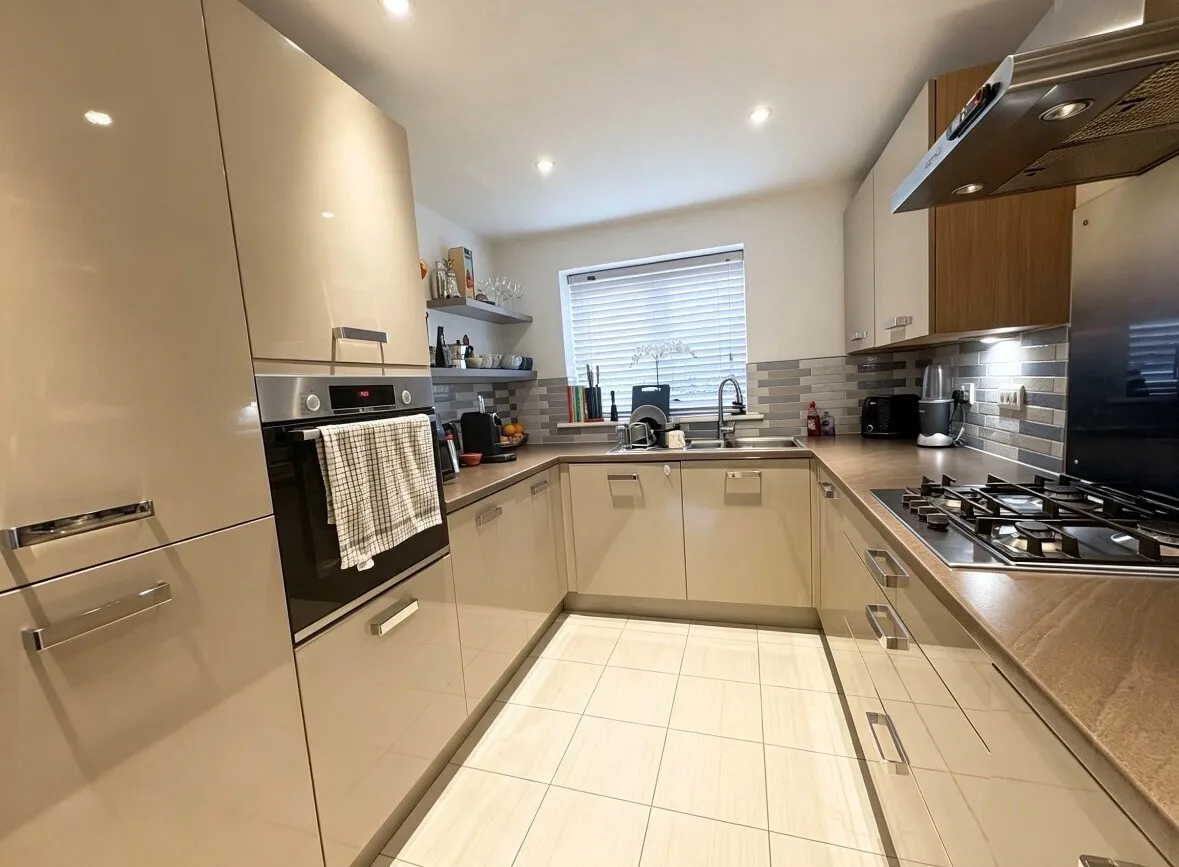 Holden Park, ST18 0ZQ, photo 5
