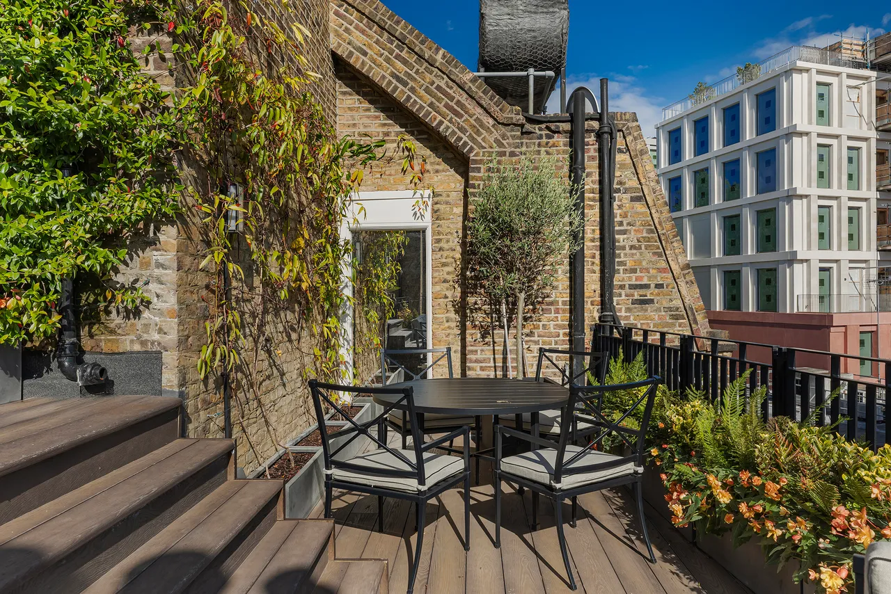 Mount Street, Mayfair, London, photo 8