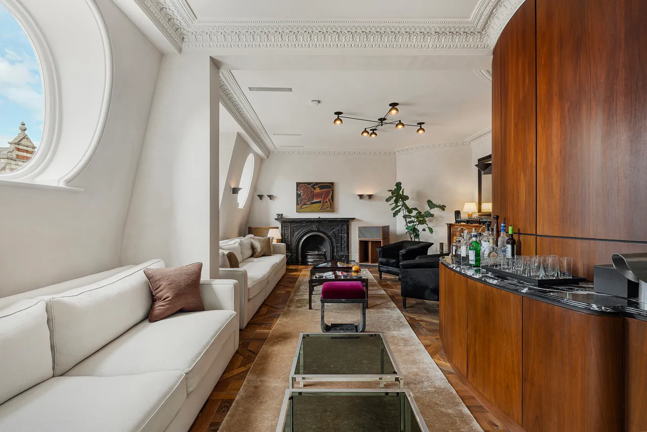 Mount Street, Mayfair, London, photo 6