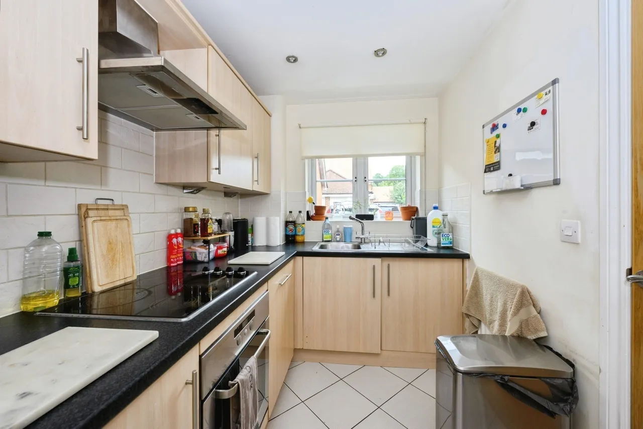 Tylehurst Drive, Redhill, RH1, photo 13