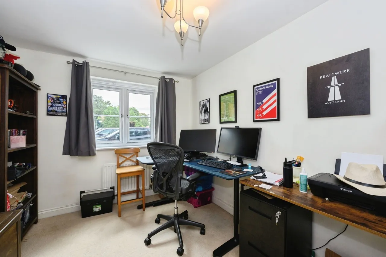 Tylehurst Drive, Redhill, RH1, photo 6