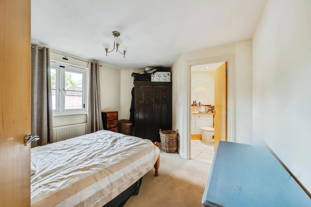 Tylehurst Drive, Redhill, RH1, photo 10