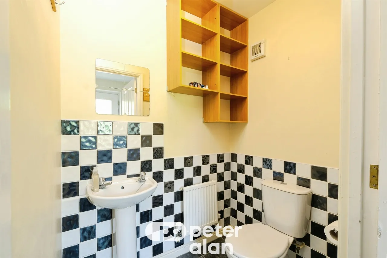 Cornpoppy Avenue, Monmouth, NP25, photo 14